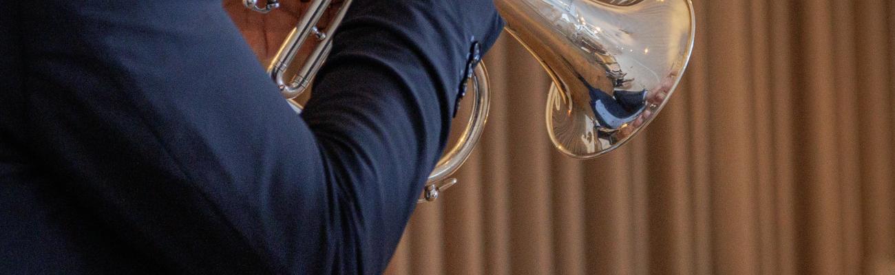 Muziek bij mijn uitvaart. Nederlandstalig? Jazz? Of Dancing Queen?