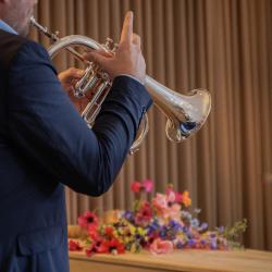 Muziek bij mijn uitvaart. Nederlandstalig? Jazz? Of Dancing Queen?
